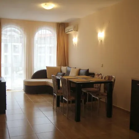 Apartament S Vidom Na Bassein سفيتي فلاس